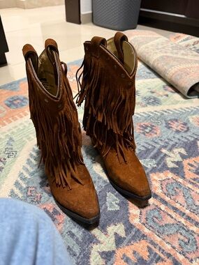 Fringe Suede Western Boots - Brown